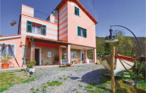 Отель Holiday Home La Spezia (SP) I  Монтедивалли-Кьеза 